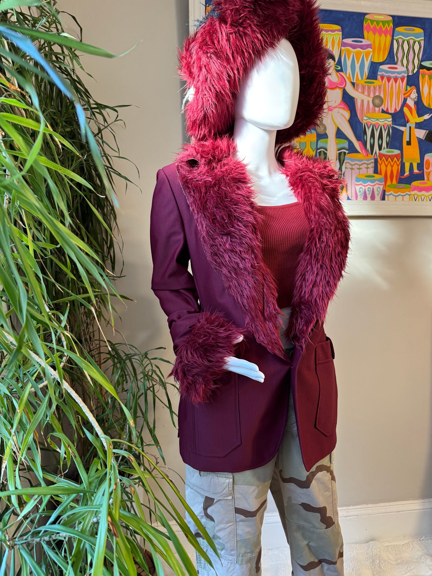 Upcycled Vintage 1970s Burgundy Blazer with Faux Fur Collar – Tailored for Women - KingandLola